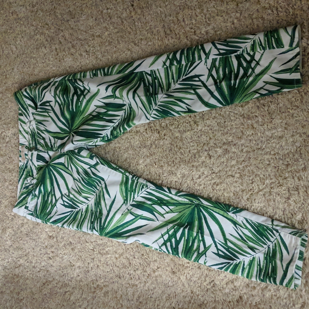 MICHAEL Michael Kors White Leggings with Green Palm Print
